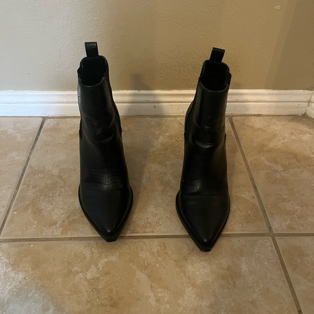 Steve Madden Black Croc-Embossed Ankle Boots